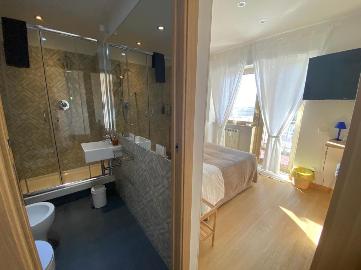La Casa Sul Mare Bed & Breakfast Civitavecchia Bagian luar foto
