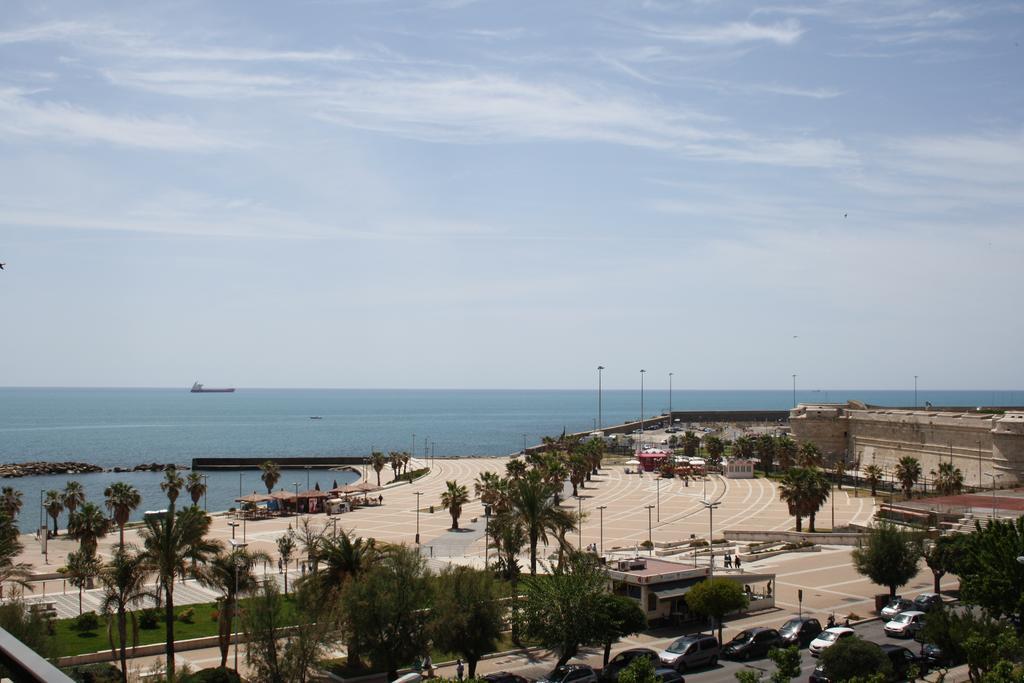 La Casa Sul Mare Bed & Breakfast Civitavecchia Bagian luar foto